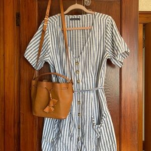 SOLD!! A&F dress 🍌🍇🍉